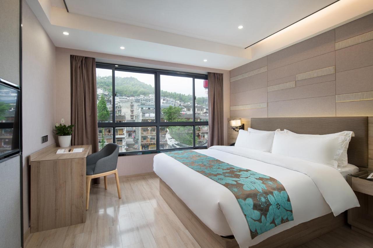 Morninginn, Phoenix Ancient City Tuojiang 凤凰 外观 照片